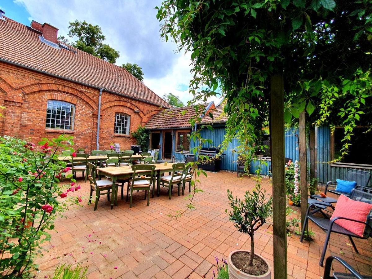 Schmiede1860 Bed and Breakfast Gross Dratow Eksteriør billede